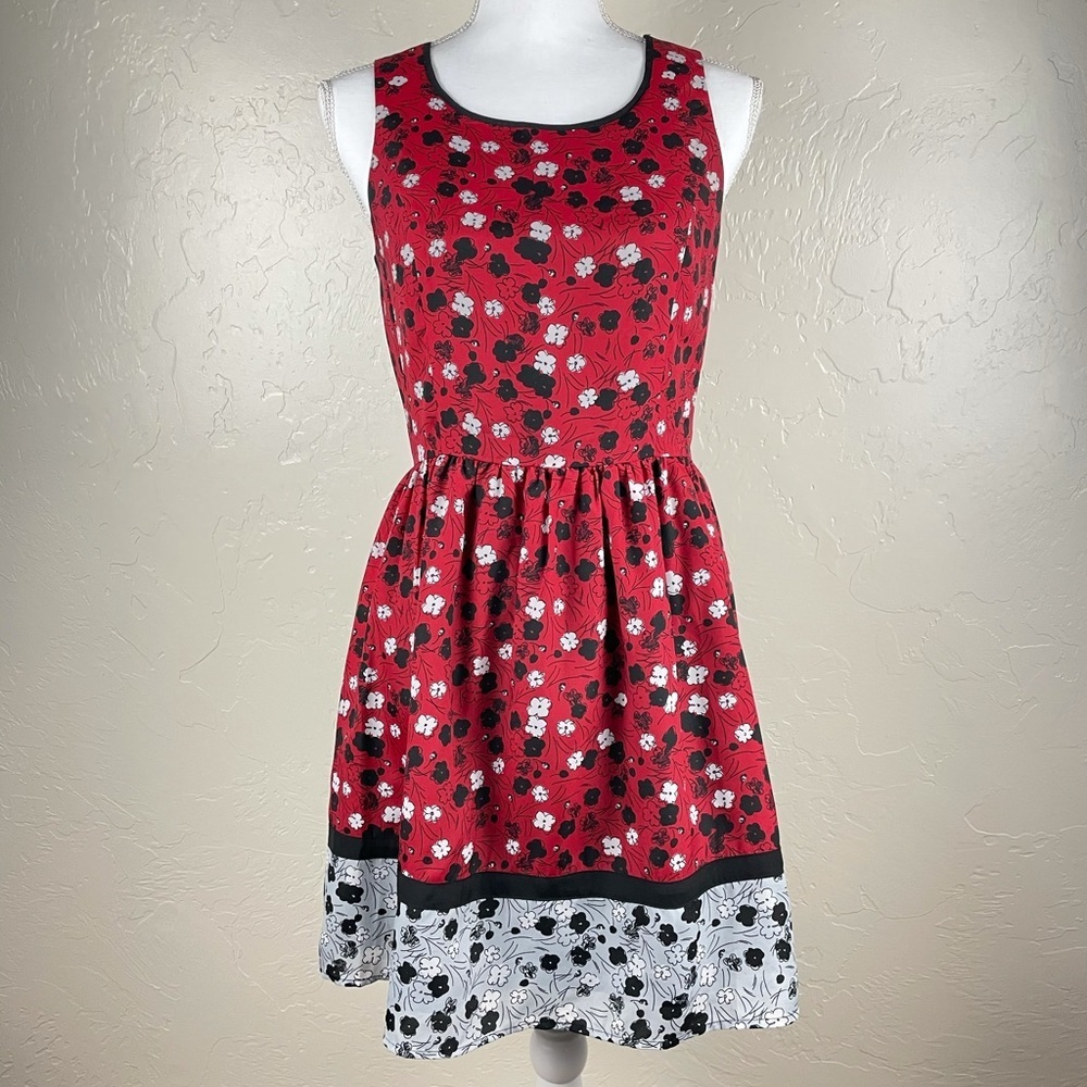 Eric + Lani floral pattern dress with back cutout